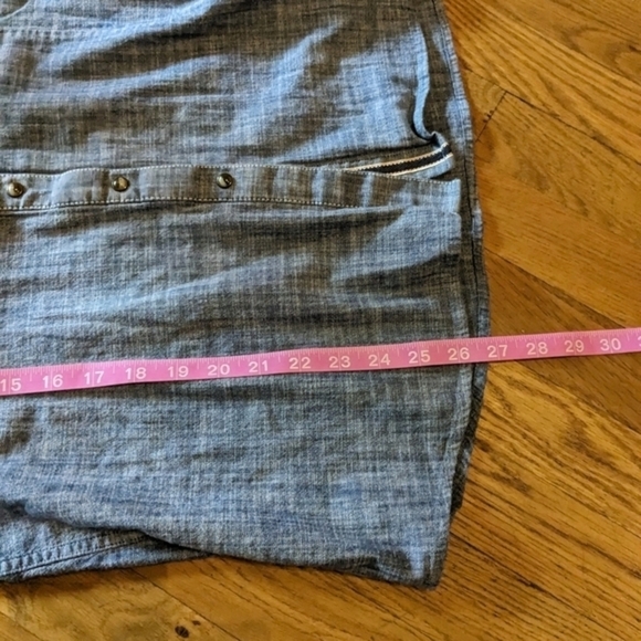 Ariat XL Fitted Blue Long Roll Sleeve Shirt w/ Snap Front & Decorative Stitching - Picture 11 of 13